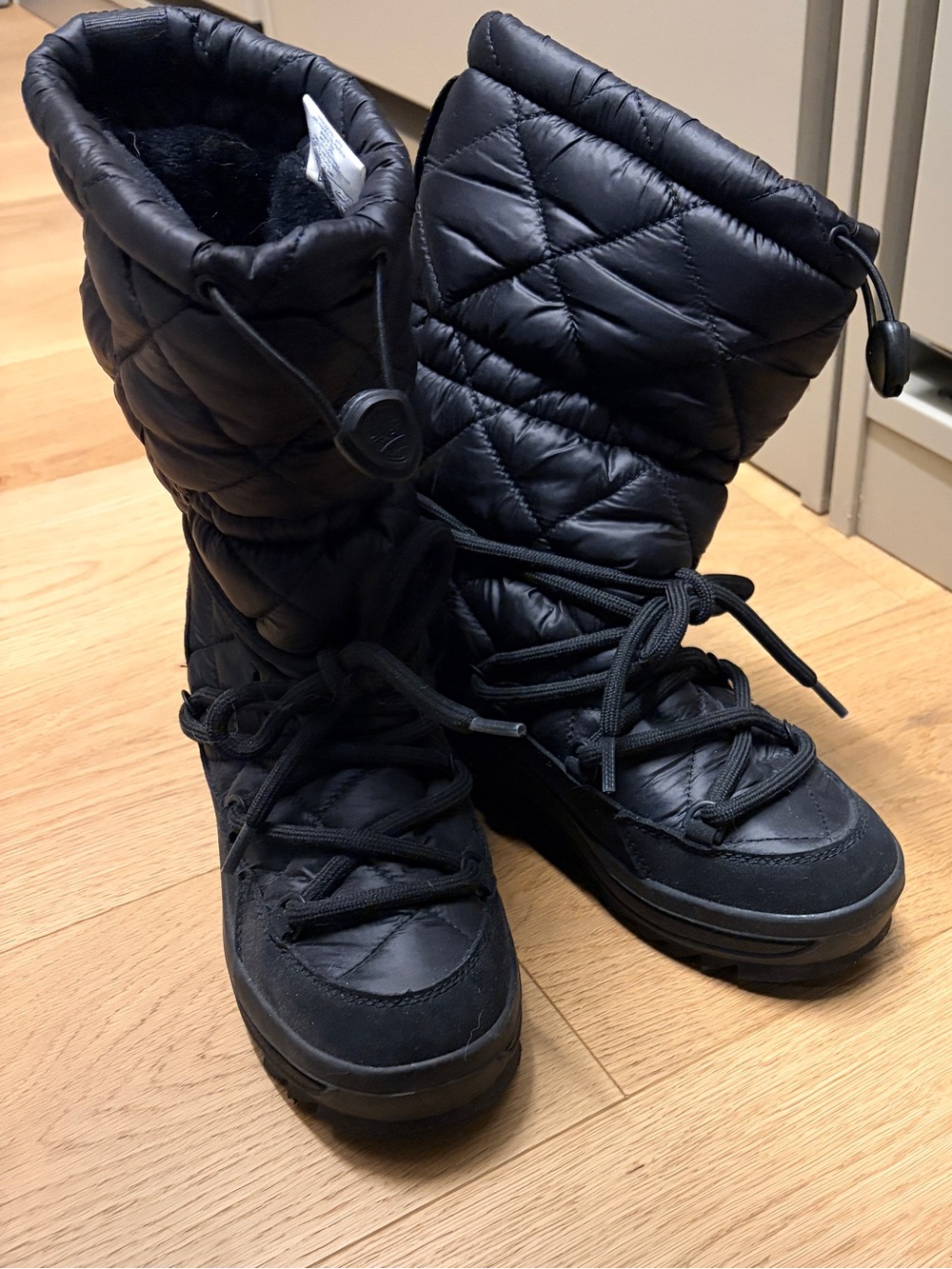 Pajar Women’s Black Boots size 37 / 6-6.5